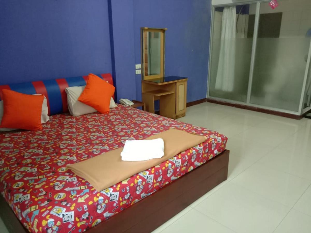 Grand Hotel Pemangkat Экстерьер фото